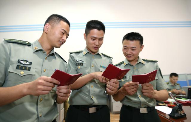 部隊文職考試難度分析，挑戰與機遇并存，部隊文職考試難度解析，挑戰與機遇并存